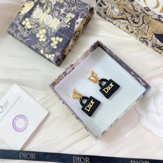 Overseas limited model new 2022 DIOR Dior earrings Overseas limited model new 2022 DIOR Dior earrings