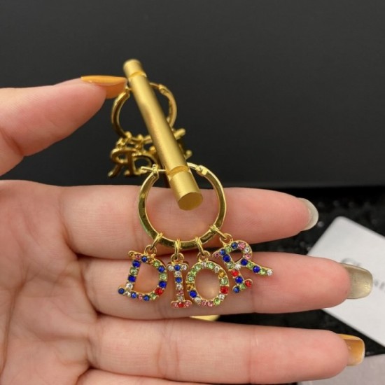 Purchased? Overseas prompt 2022 DIOR Dior earrings Purchased? Overseas prompt 2022 DIOR Dior earrings