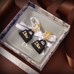 Japan not in stock color 2022 DIOR Dior earrings