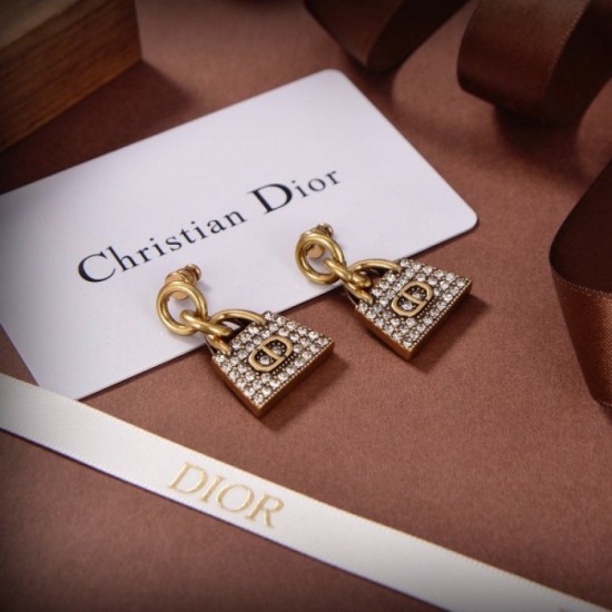 Sold out required Limited SALE 2022 DIOR Dior earrings Sold out required Limited SALE 2022 DIOR Dior earrings