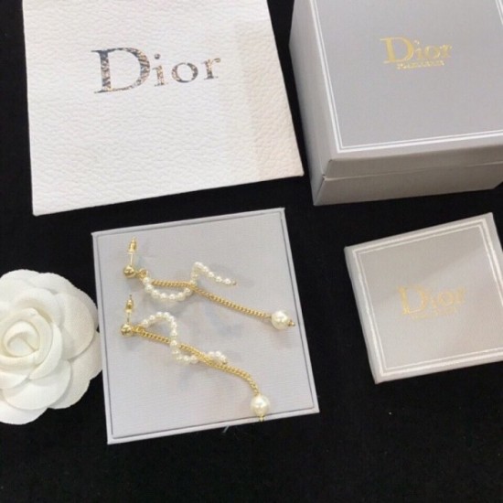 Super classic 2022 DIOR Dior earrings Super classic 2022 DIOR Dior earrings