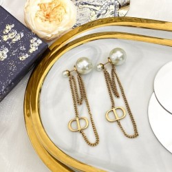 Limited time sale 2022 DIOR Dior earrings