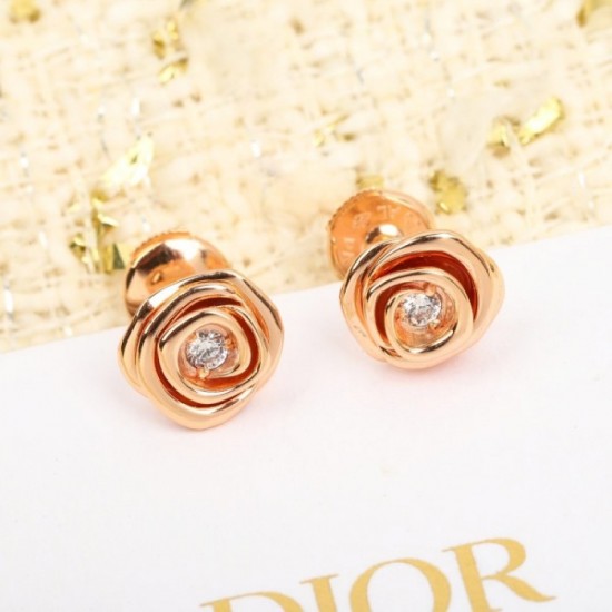 Soft texture 2022 DIOR Dior earrings Soft texture 2022 DIOR Dior earrings