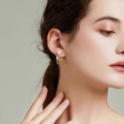 This season trend 2022 DIOR Dior earrings