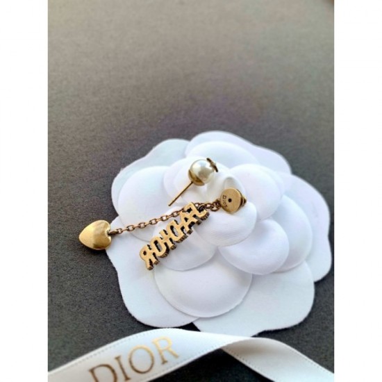 HOT new release 2022 DIOR Dior earrings HOT new release 2022 DIOR Dior earrings