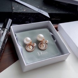 The latest deals 2022 DIOR Dior earrings