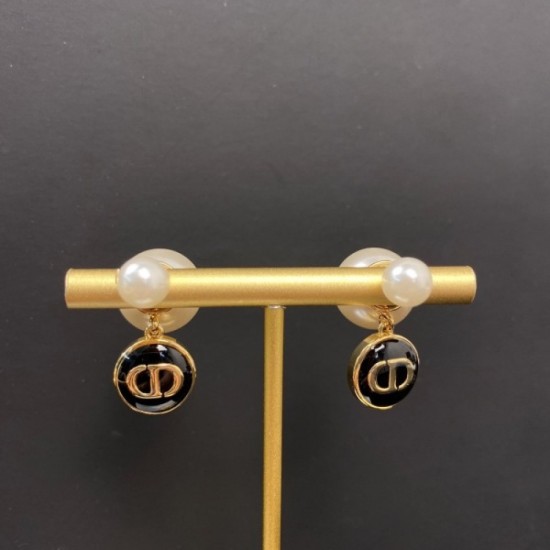 Super deals cheap 2022 DIOR Dior earrings Super deals cheap 2022 DIOR Dior earrings