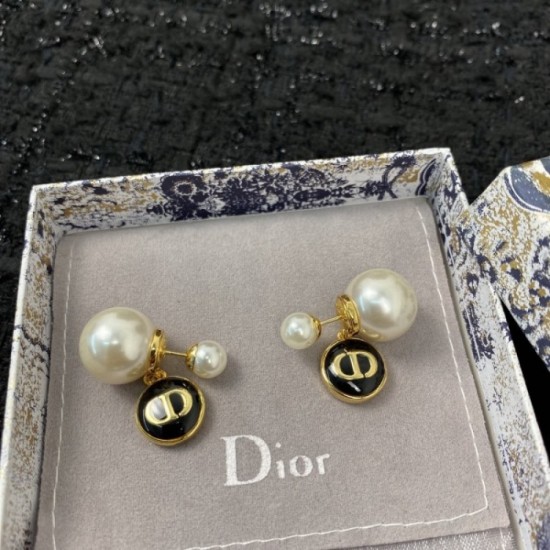 Super deals cheap 2022 DIOR Dior earrings Super deals cheap 2022 DIOR Dior earrings