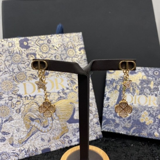 Spring Summer Model 2022 DIOR Dior Earrings Spring Summer Model 2022 DIOR Dior Earrings