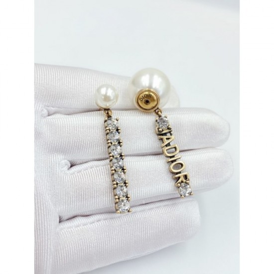 Limited quantity popular 2022 DIOR Dior earrings Limited quantity popular 2022 DIOR Dior earrings