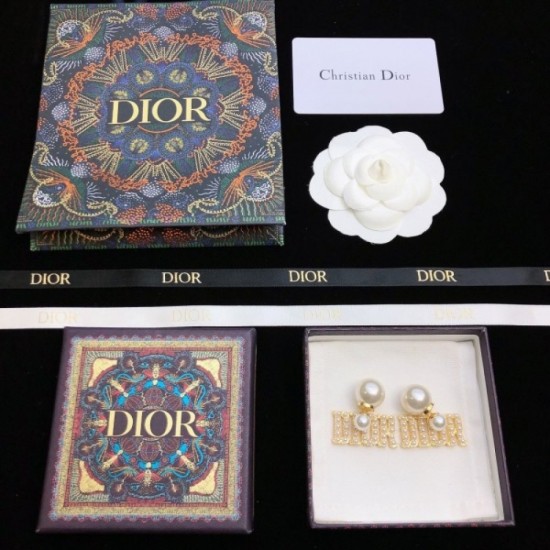Excellent quality 2022 DIOR Dior earrings Excellent quality 2022 DIOR Dior earrings