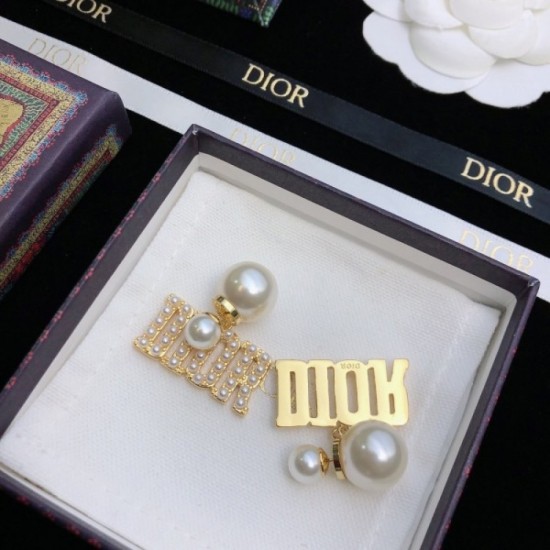 Excellent quality 2022 DIOR Dior earrings Excellent quality 2022 DIOR Dior earrings