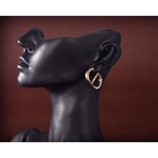 Chic atmosphere 2022 DIOR Dior earrings Chic atmosphere 2022 DIOR Dior earrings