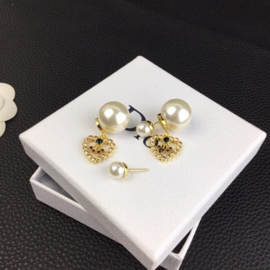 Relaxed DIOR Dior 2022AW Earrings Relaxed DIOR Dior 2022AW Earrings