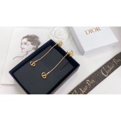 Arrival of limited quantity miracle DIOR Dior 2022AW Earrings