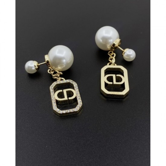 Overseas Limited Model New DIOR Dior 2022AW Earrings Overseas Limited Model New DIOR Dior 2022AW Earrings