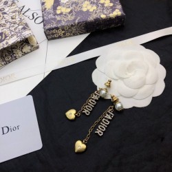Autumn new work with a sense of stability DIOR Dior 2022AW Earrings