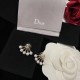 Autumn and winter continue to attract attention DIOR Dior 2022AW earrings Autumn and winter continue to attract attention DIOR Dior 2022AW earrings