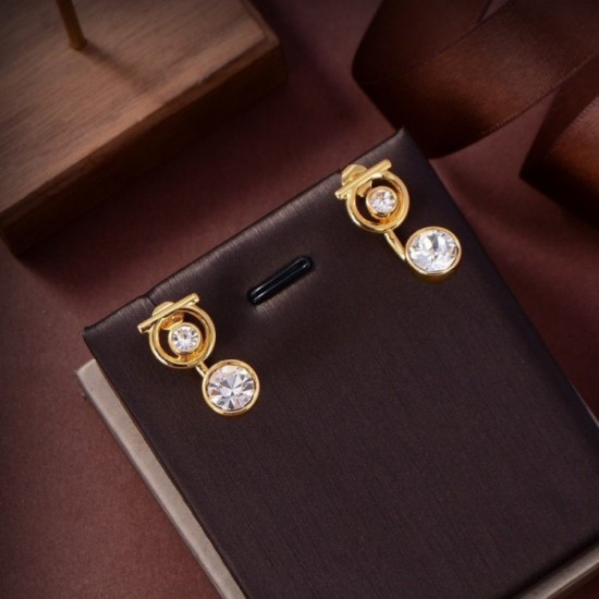 Popular item every year 2022 FERRAGAMO Salvatore Ferragamo earrings Popular item every year 2022 FERRAGAMO Salvatore Ferragamo earrings