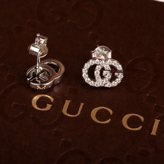 Masterpiece comfort 2022 GUCCI Gucci earrings Masterpiece comfort 2022 GUCCI Gucci earrings