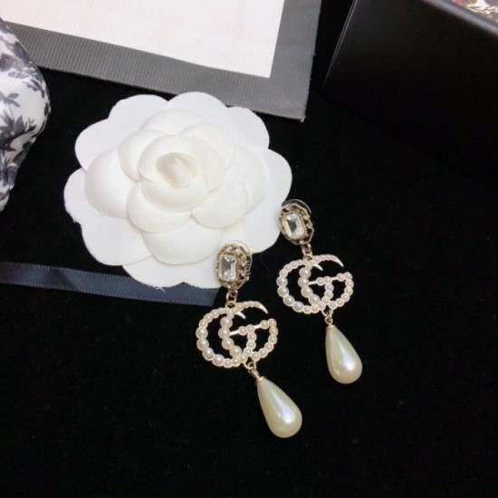 Summer essentials 2022 GUCCI Gucci earrings Summer essentials 2022 GUCCI Gucci earrings