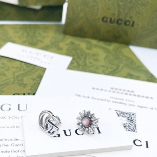 Overwhelmingly popular 2022 GUCCI Gucci earrings Overwhelmingly popular 2022 GUCCI Gucci earrings