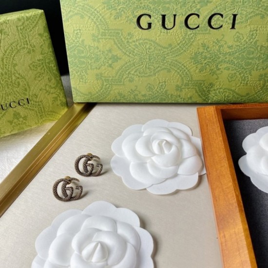 Overwhelming popularity 2022 GUCCI Gucci earrings Overwhelming popularity 2022 GUCCI Gucci earrings