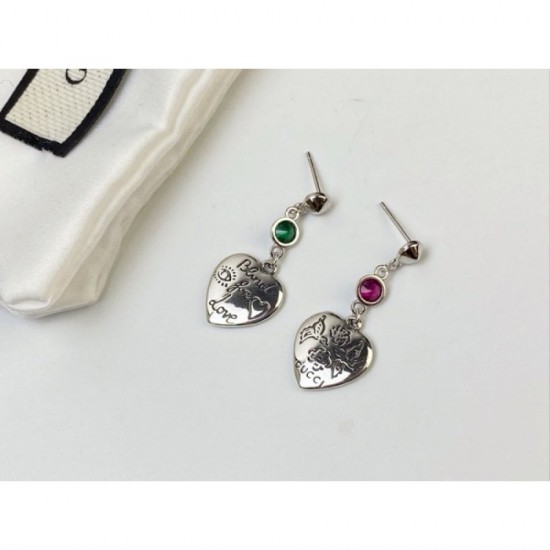 Popular this summer 2022 GUCCI Gucci earrings Popular this summer 2022 GUCCI Gucci earrings