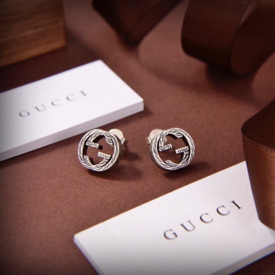 Latest design 2022 GUCCI Gucci earrings Latest design 2022 GUCCI Gucci earrings