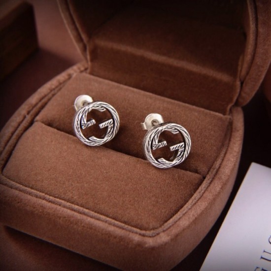 Latest design 2022 GUCCI Gucci earrings Latest design 2022 GUCCI Gucci earrings