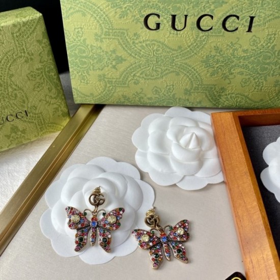 Beautiful silhouette 2022 GUCCI Gucci earrings Beautiful silhouette 2022 GUCCI Gucci earrings