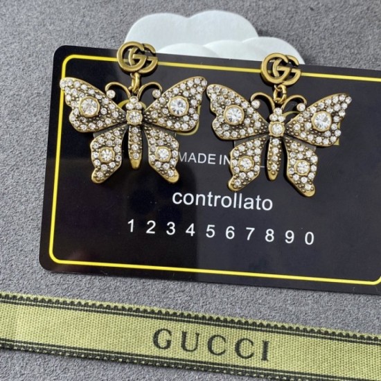 Beautiful silhouette 2022 GUCCI Gucci earrings Beautiful silhouette 2022 GUCCI Gucci earrings