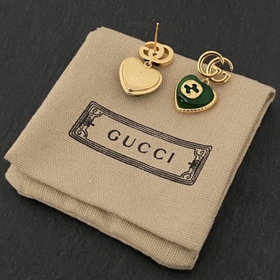Celebrity wear product 2022 GUCCI Gucci earrings Celebrity wear product 2022 GUCCI Gucci earrings