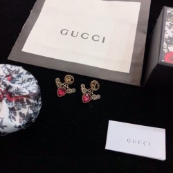 Keep an eye on the new autumn GUCCI Gucci 2022AW earrings