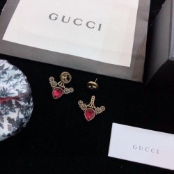 Keep an eye on the new autumn GUCCI Gucci 2022AW earrings