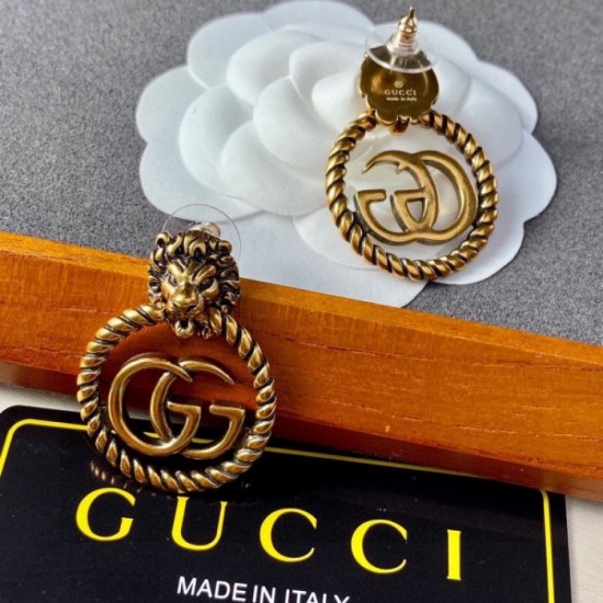 GUCCI Gucci 2022AW earrings overflowing with an adult impression GUCCI Gucci 2022AW earrings overflowing with an adult impression