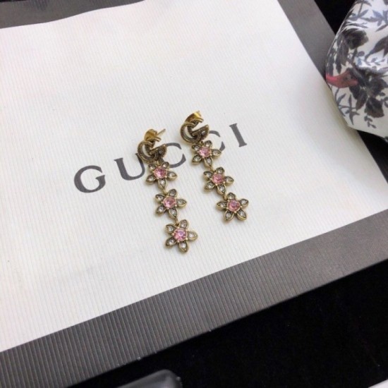 Fall / Winter Limited Colors and Overseas Limited GUCCI Gucci 2022AW Earrings Fall / Winter Limited Colors and Overseas Limited GUCCI Gucci 2022AW Earrings