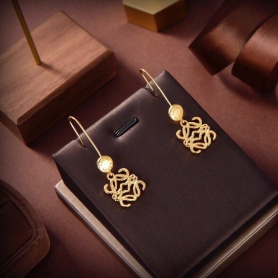 Outstanding attractive item LOEWE Loewe 2022AW earrings Outstanding attractive item LOEWE Loewe 2022AW earrings