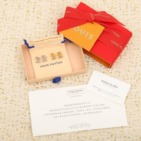 A comfortable item 2022 LOUIS VUITTON Louis Vuitton earrings A comfortable item 2022 LOUIS VUITTON Louis Vuitton earrings