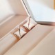 This season trend 2022 LOUIS VUITTON Louis Vuitton earrings This season trend 2022 LOUIS VUITTON Louis Vuitton earrings