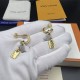 Fashionable impression 2022 LOUIS VUITTON Louis Vuitton earrings Fashionable impression 2022 LOUIS VUITTON Louis Vuitton earrings