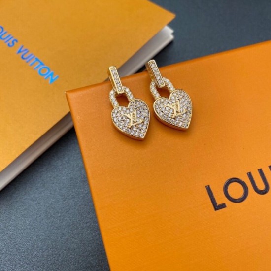 Low price high quality 2022 LOUIS VUITTON Louis Vuitton earrings Low price high quality 2022 LOUIS VUITTON Louis Vuitton earrings