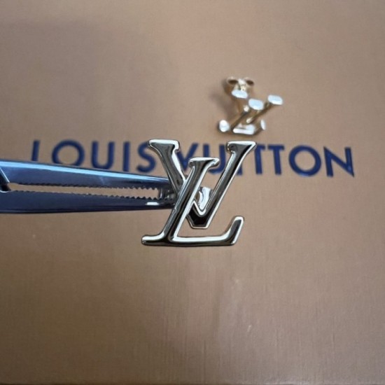 Smart impression 2022 LOUIS VUITTON Louis Vuitton earrings Smart impression 2022 LOUIS VUITTON Louis Vuitton earrings