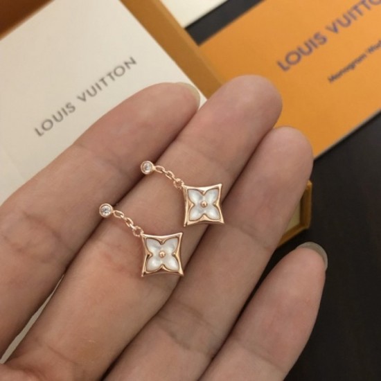 New arrival this season 2022 LOUIS VUITTON Louis Vuitton earrings New arrival this season 2022 LOUIS VUITTON Louis Vuitton earrings