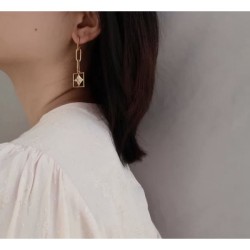 For limited gifts LOUIS VUITTON Louis Vuitton 2022AW earrings