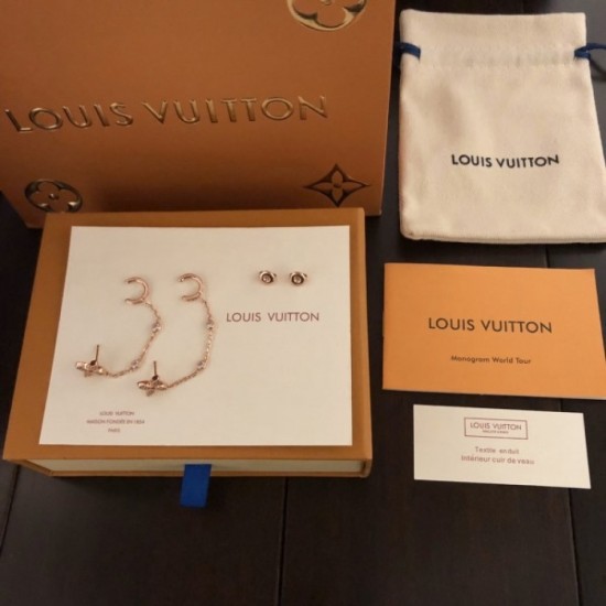 Upgraded and LOUIS VUITTON Louis Vuitton 2022AW earrings Upgraded and LOUIS VUITTON Louis Vuitton 2022AW earrings