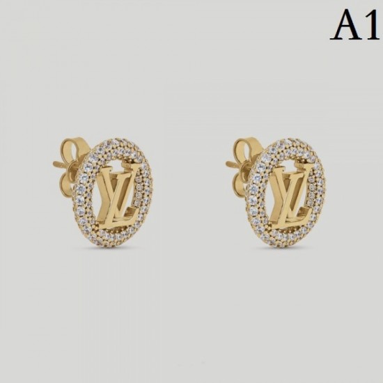 Popular item LOUIS VUITTON Louis Vuitton 2022AW earrings Popular item LOUIS VUITTON Louis Vuitton 2022AW earrings