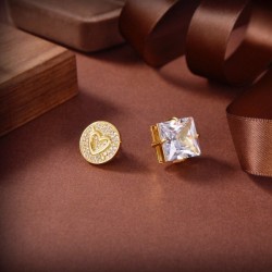 New Spring / Summer 2022 MIU MIU Earrings