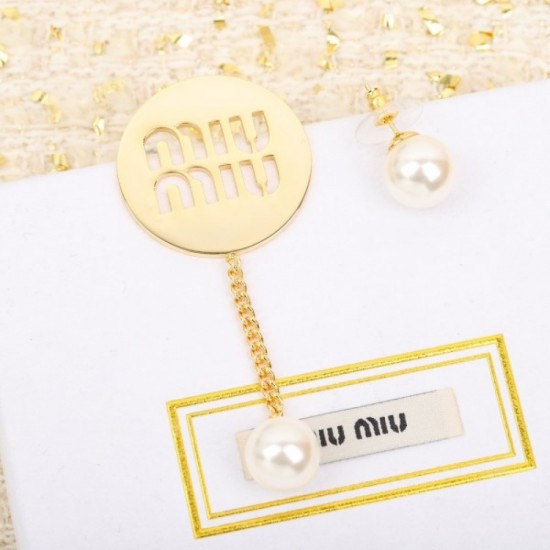 Individual brand 2022 MIU MIU Miu Miu earrings Individual brand 2022 MIU MIU Miu Miu earrings