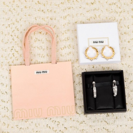 HOT new release 2022 MIU MIU Miu Miu earrings HOT new release 2022 MIU MIU Miu Miu earrings